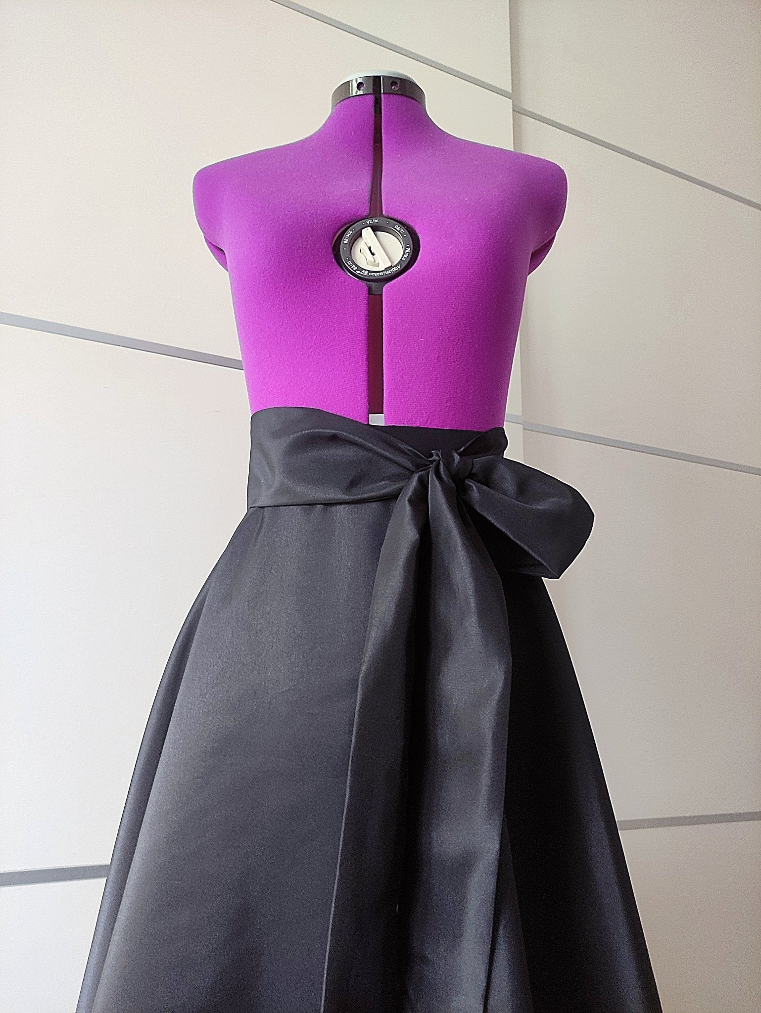 Long Black Taffeta Skirt: A - Line, Floor - Length, with Pockets and Soft Tie Bow Made - to - measure - Made To Measure Skirts By Asya Kolarova